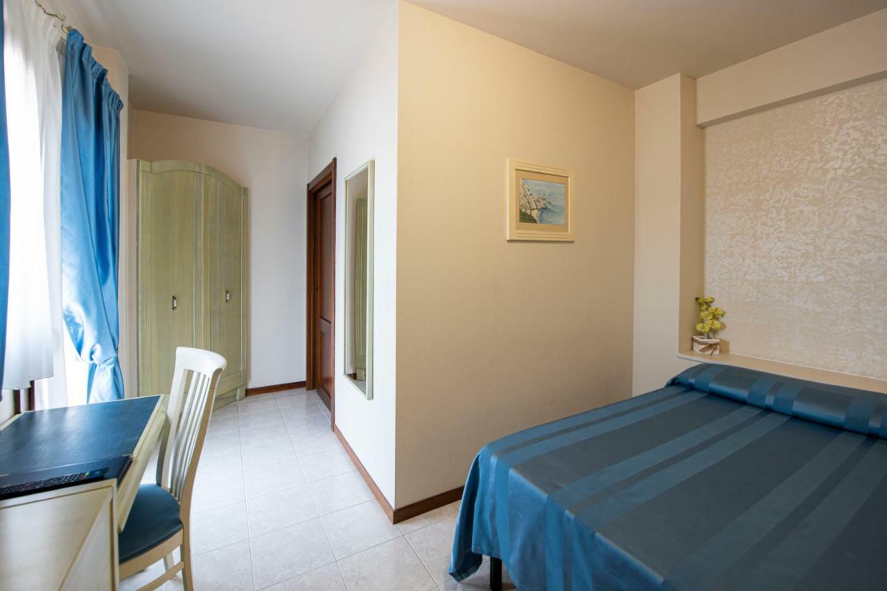 Hotel Cristoforo Colombo Osimo Ngoại thất bức ảnh