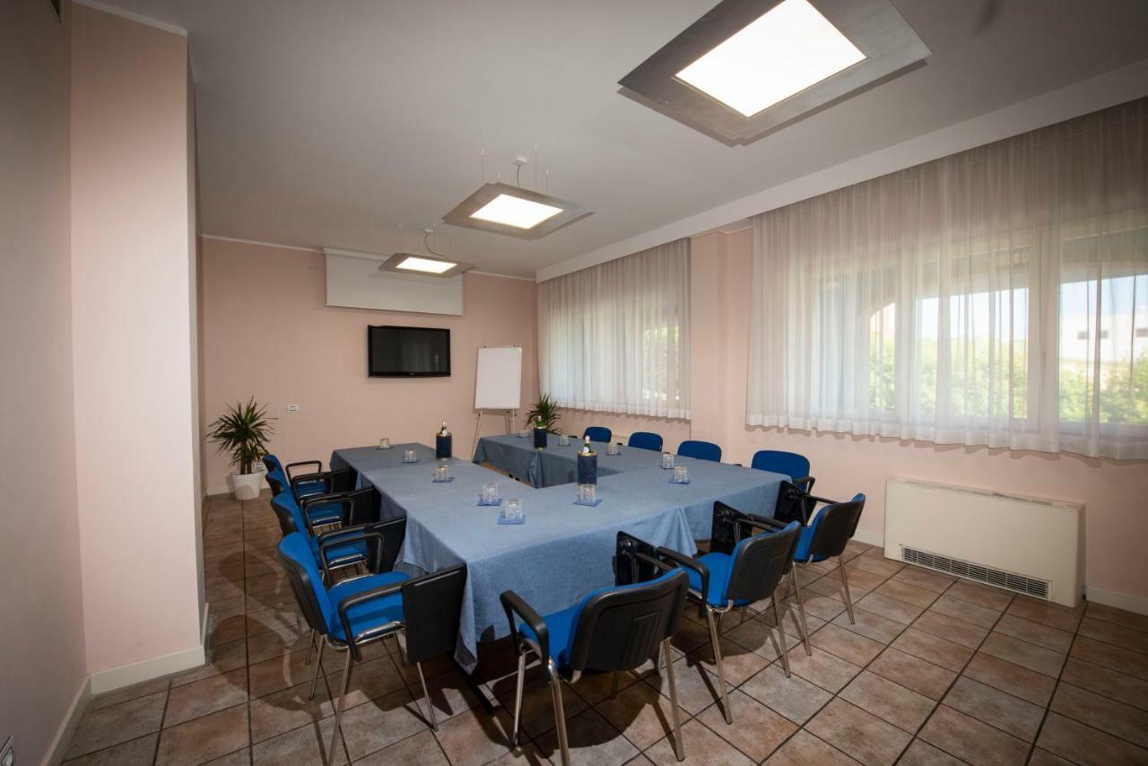Hotel Cristoforo Colombo Osimo Ngoại thất bức ảnh