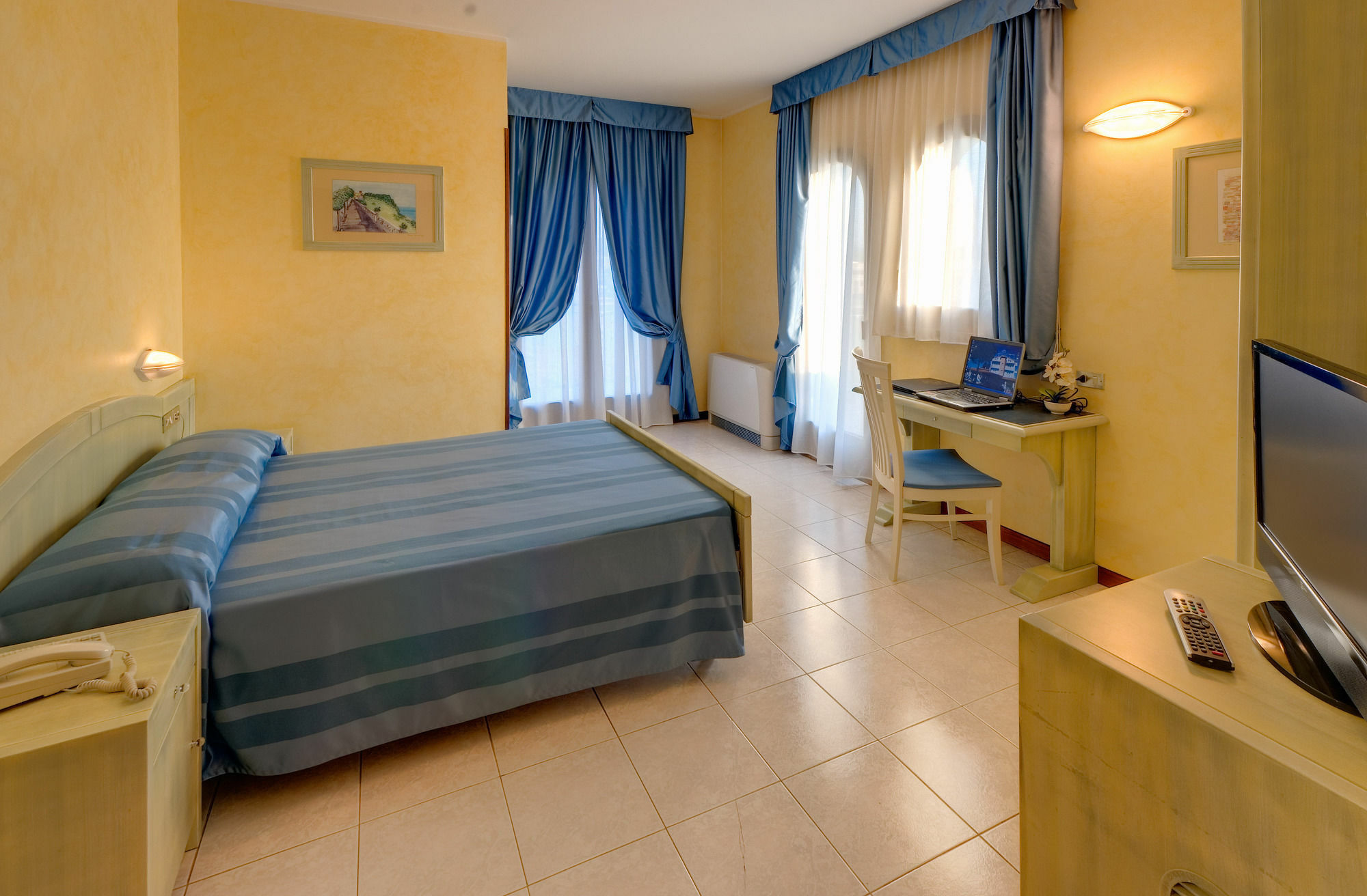 Hotel Cristoforo Colombo Osimo Ngoại thất bức ảnh